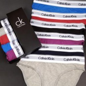 Набор-женские-трусы-Calvin-Klein-слипы